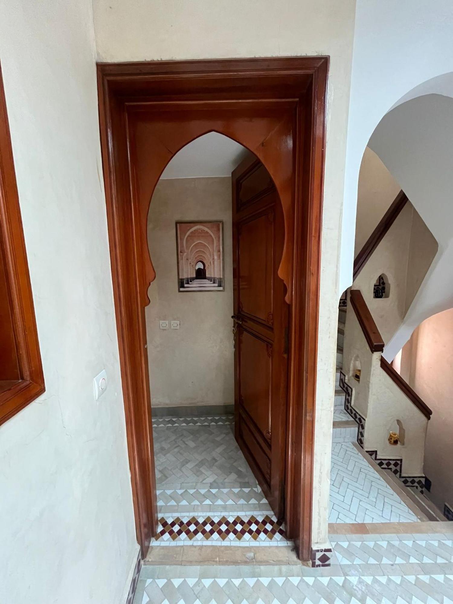 Riad Amazing Amazigh Avec Jacuzzi Petit Dejeuner Compris Avec Aussi Chambres Familiales Pres De La Place Jemaa El Fna Marrakesz Zewnętrze zdjęcie