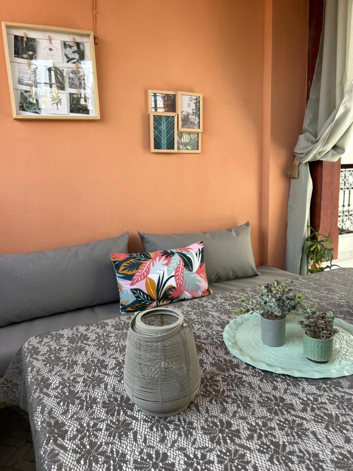 Riad Amazing Amazigh Avec Jacuzzi Petit Dejeuner Compris Avec Aussi Chambres Familiales Pres De La Place Jemaa El Fna Marrakesz Zewnętrze zdjęcie