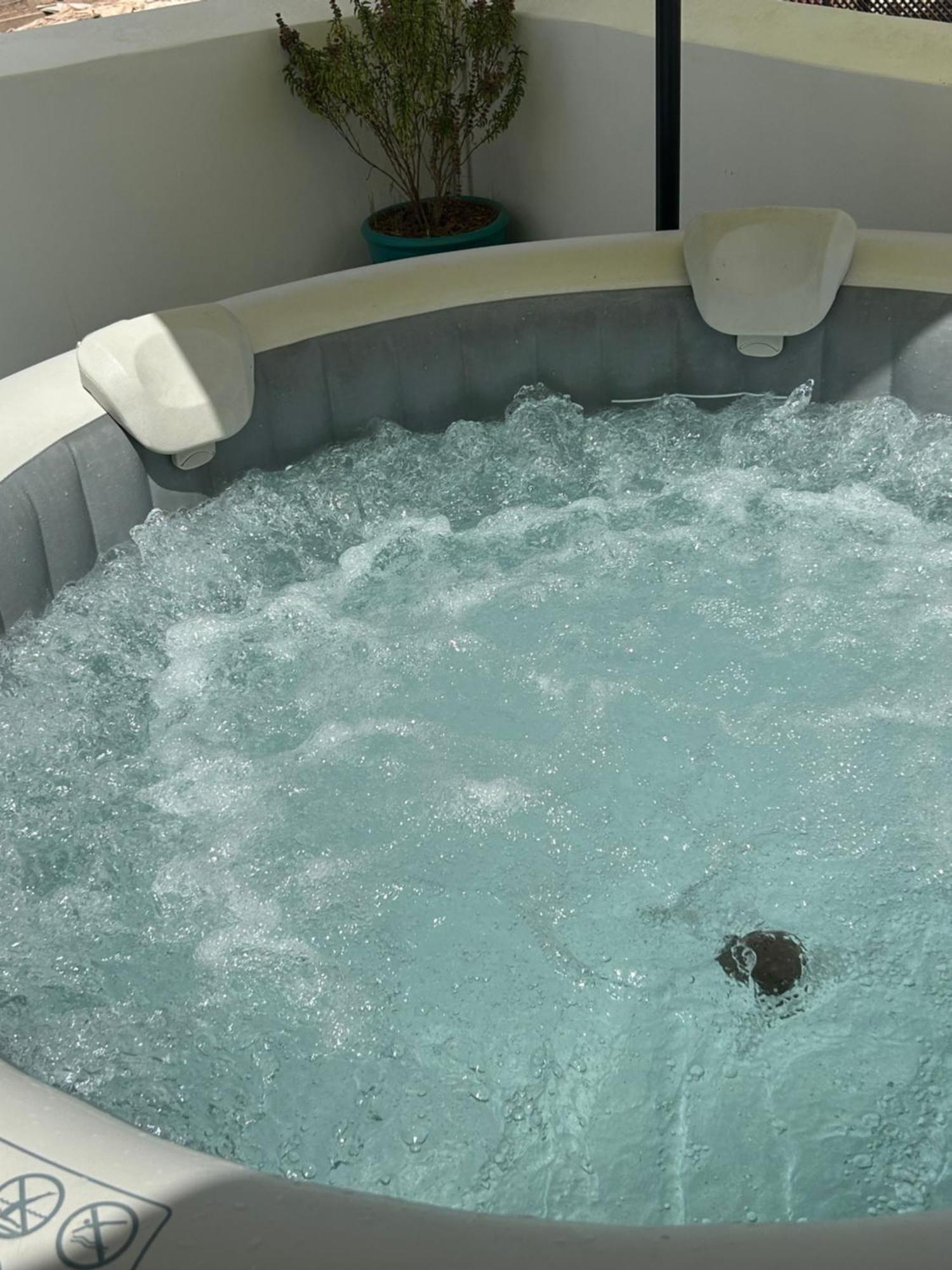 Riad Amazing Amazigh Avec Jacuzzi Petit Dejeuner Compris Avec Aussi Chambres Familiales Pres De La Place Jemaa El Fna Marrakesz Zewnętrze zdjęcie