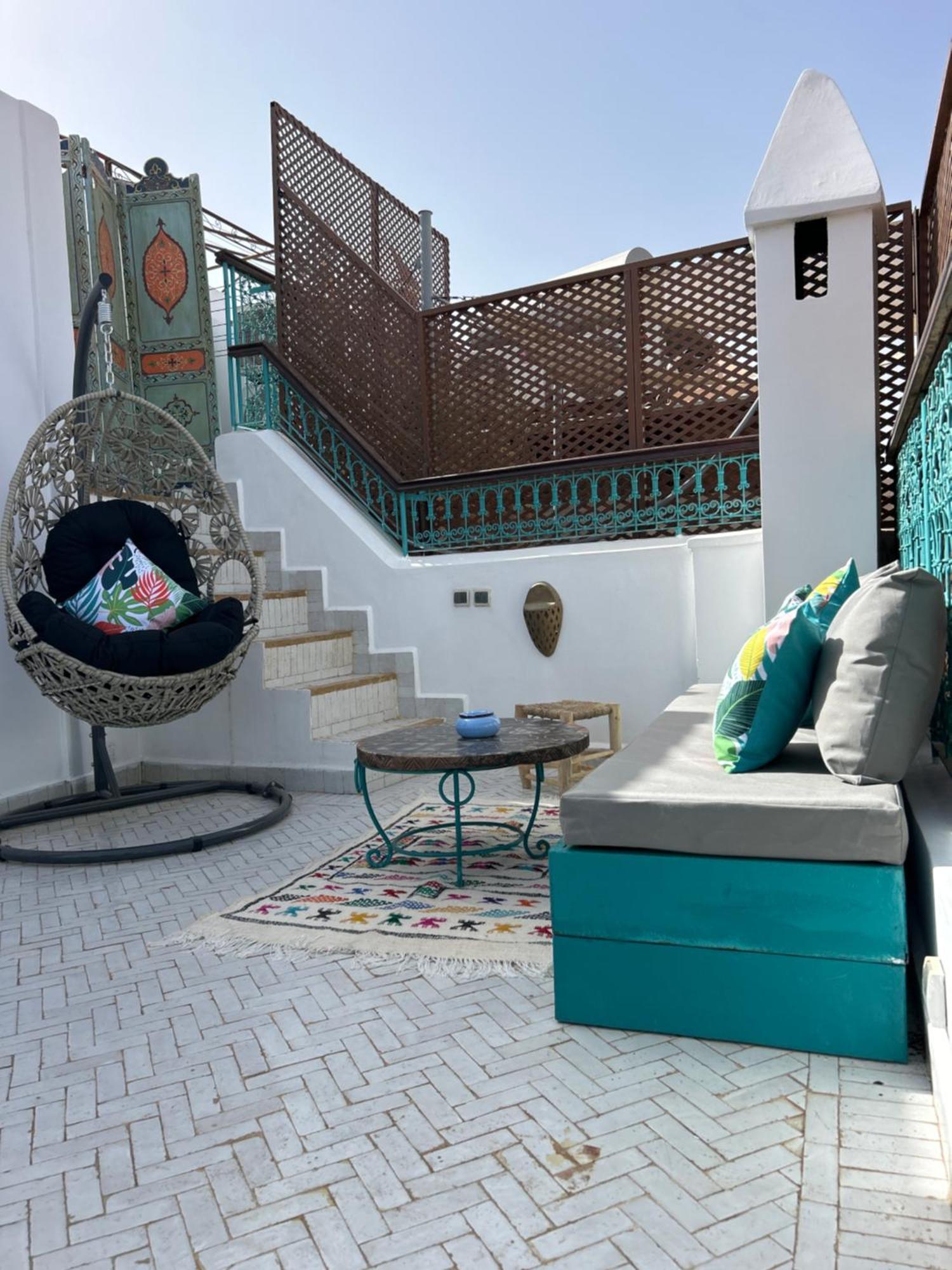 Riad Amazing Amazigh Avec Jacuzzi Petit Dejeuner Compris Avec Aussi Chambres Familiales Pres De La Place Jemaa El Fna Marrakesz Zewnętrze zdjęcie