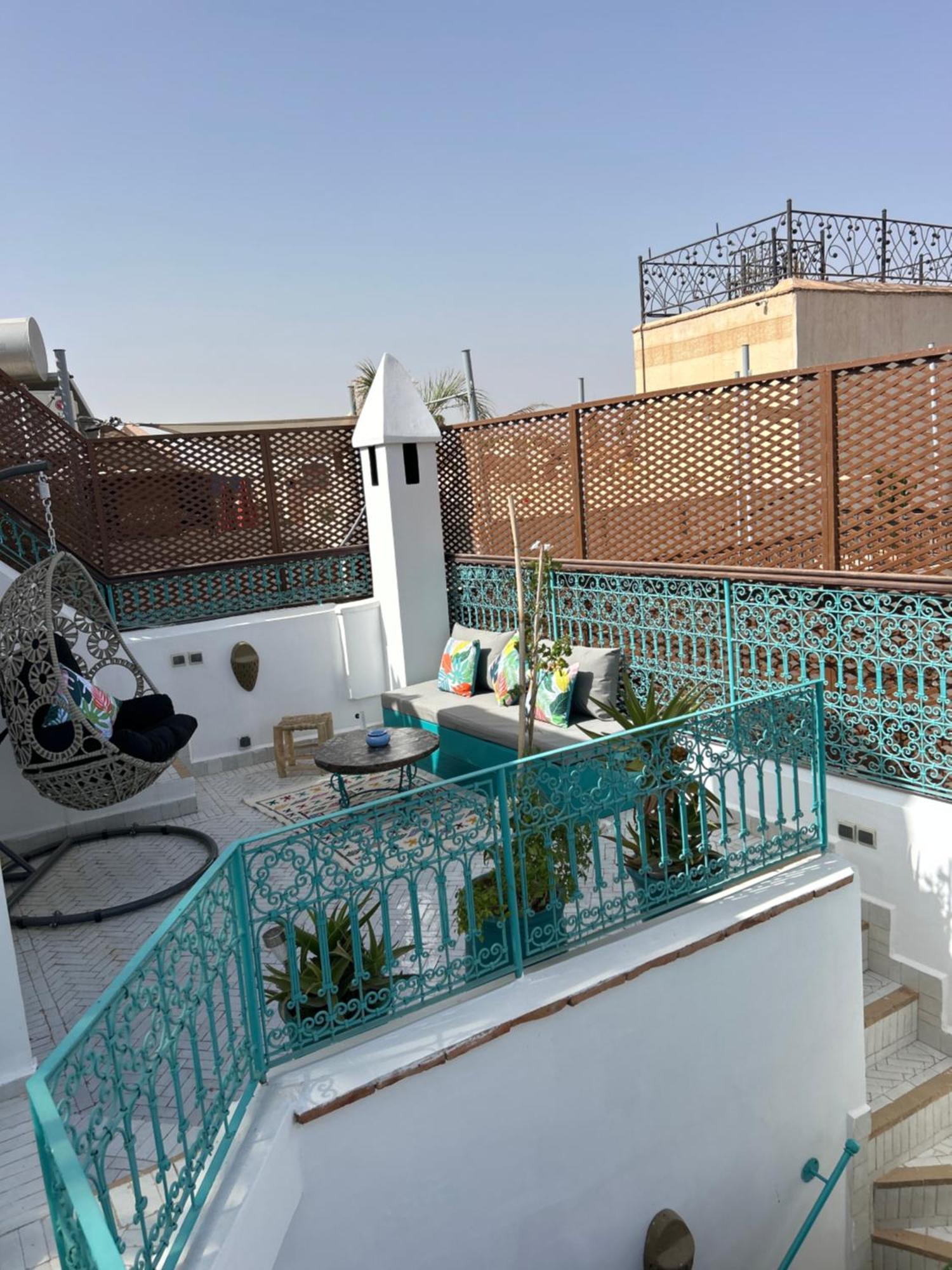 Riad Amazing Amazigh Avec Jacuzzi Petit Dejeuner Compris Avec Aussi Chambres Familiales Pres De La Place Jemaa El Fna Marrakesz Zewnętrze zdjęcie